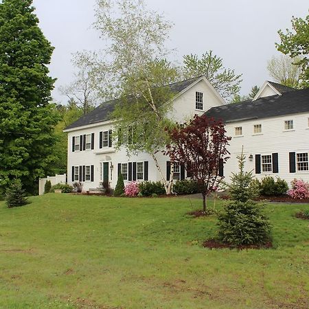King Hill Inn & Kitchen New London Bagian luar foto